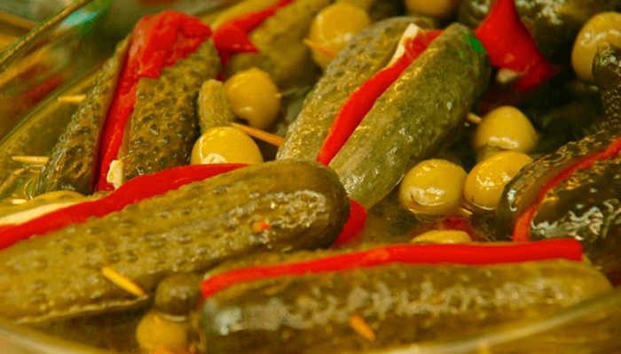 Dale un sabor diferente a tus comidas con unos pickles USA