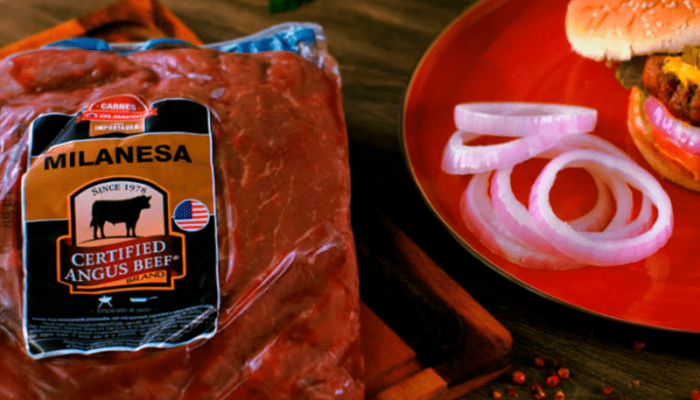 Disfruta el placer de una hamburguesa con carne de res americana | Certified Angus Beef