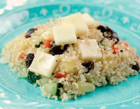 Ensalada-de-quinua-con-queso