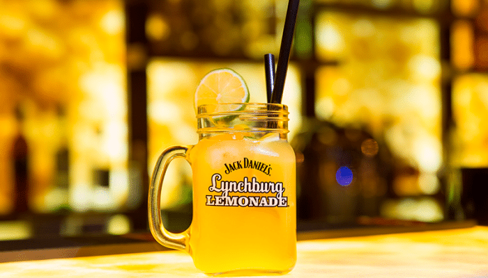 Refrescate con una deliciosa Lynchburg lemonade