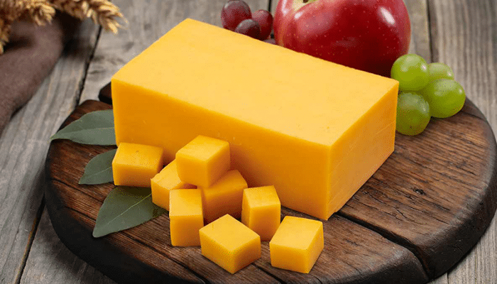 Queso Cheddar